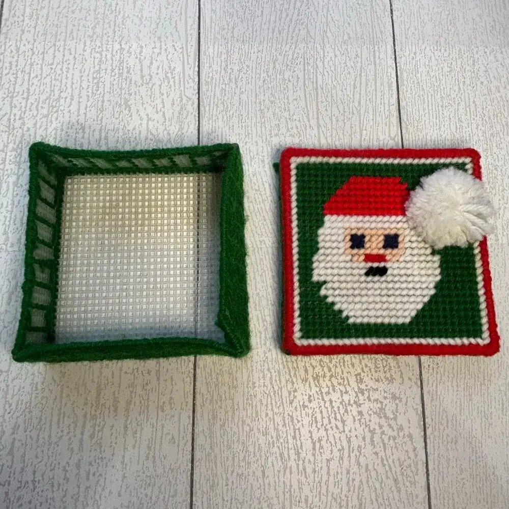 Vintage 1984 Plastic Canvas Christmas Coasters w Holder
